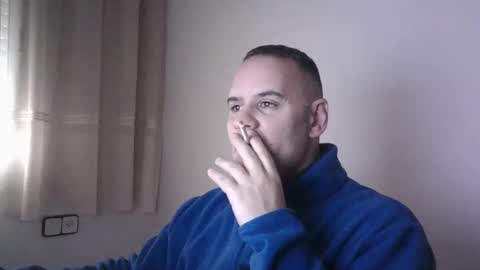 Snapshot of gioshadow chatting on January 27, 11:00 am gioshadow online show from January 27, 11:00 am