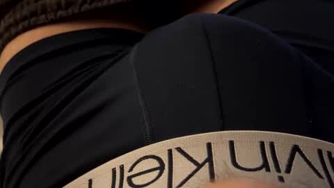 Snapshot of giovaa23 chatting on October 2, 8:57 pm giovaa23 online show from October 2, 8:57 pm