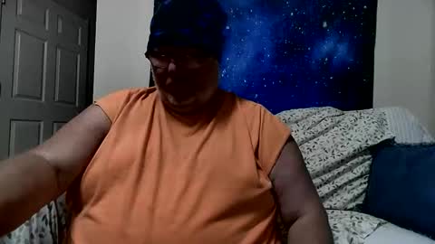 Girth online show from October 1, 7:23 am