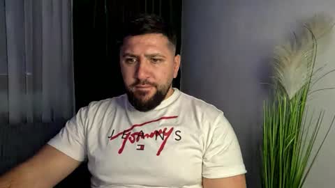 gold_alpha_boy online show from February 12, 7:20 pm