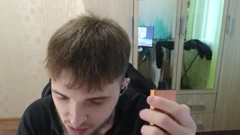 Golden boyyy21 online show from April 21, 4:02 pm