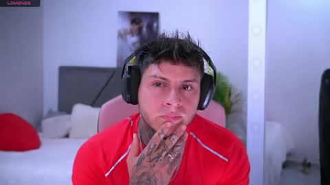 goldenatlasx online show from April 23, 10:34 pm