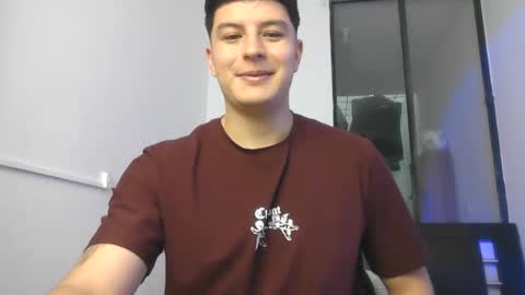 goldenknight33 online show from January 11, 5:38 pm