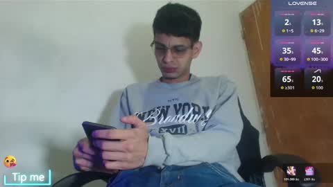 Gray online show from April 18, 8:09 pm