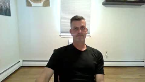 gudguy2025 online show from November 13, 3:06 pm