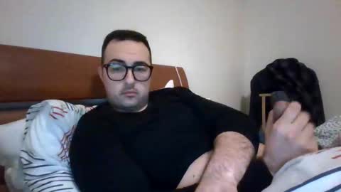 gullit93 online show from February 18, 8:06 pm