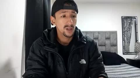 karim online show from February 25, 9:21 am