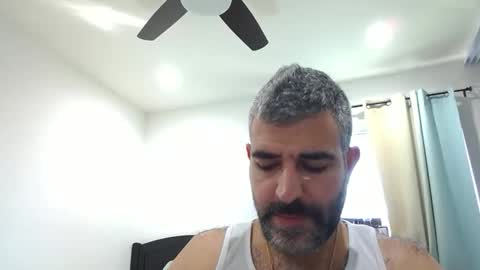 h0nest84 online show from December 16, 8:38 pm