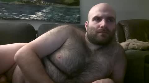 Snapshot of hairiestbear chatting on February 15, 5:51 am Hairiest Bear online show from February 15, 5:51 am