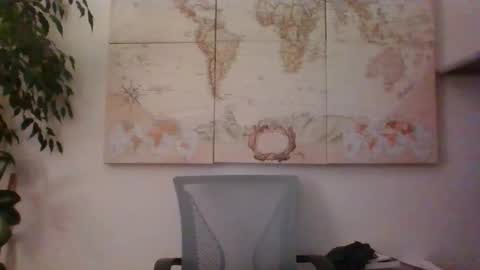 hairypussylover089 online show from October 25, 3:52 am