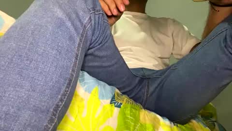 hamiltong12 online show from November 27, 6:17 am