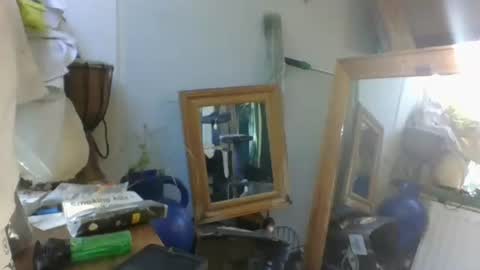 handncocknocum online show from September 21, 7:30 am