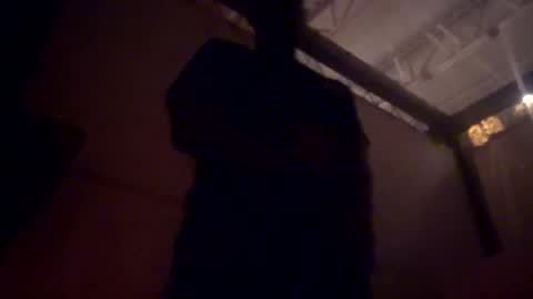 handsallover242 online show from October 26, 10:34 pm