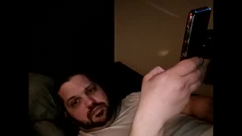 Handsomedaddy198923 online show from April 11, 7:45 am