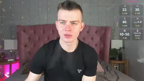 happydeimos online show from November 11, 10:48 pm