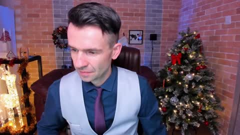 Steve online show from December 26, 11:54 am