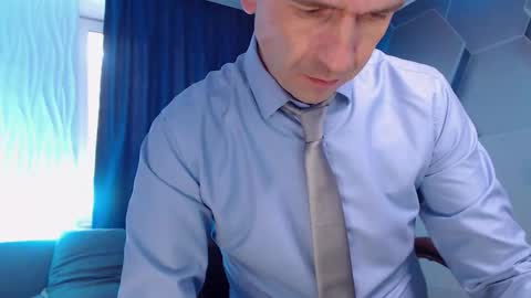 Steve online show from October 13, 12:33 pm