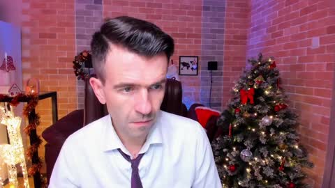 Steve online show from January 1, 2:42 pm