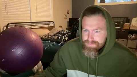 Snapshot of hard_irishman chatting on October 29, 12:30 pm Zach online show from October 29, 12:30 pm