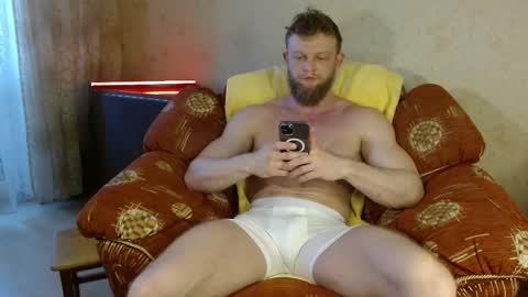 Valentino Hard online show from March 7, 8:13 am