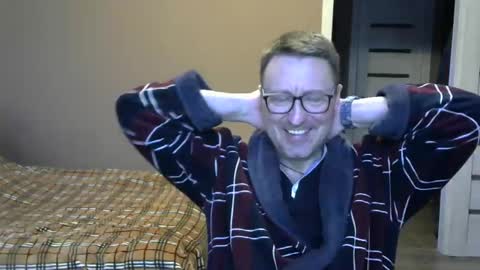 HarrySnake online show from December 13, 6:42 am