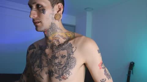 Snapshot of hatsumotokyoto chatting on September 25, 4:44 am More content   2   online show from September 25, 4:44 am