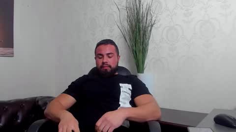 HayesWood online show from November 24, 7:20 am