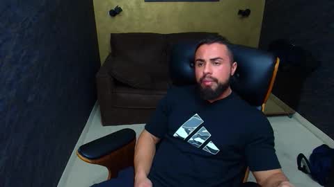 HayesWood online show from October 30, 6:37 am