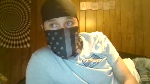 hazel198812 online show from December 21, 9:12 pm