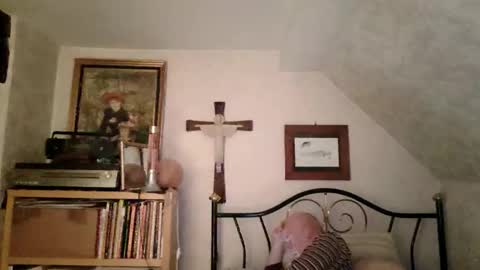 heaven_07 online show from March 22, 9:20 pm