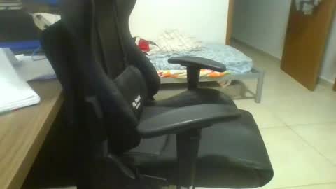 heitorcp1 online show from February 23, 3:07 am