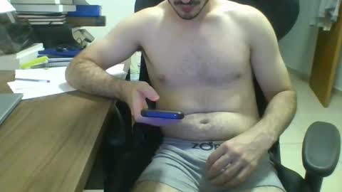 heitorcp1 online show from February 15, 5:09 am