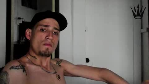 Snapshot of hell_boy66 chatting on October 29, 10:13 pm Eros online show from October 29, 10:13 pm