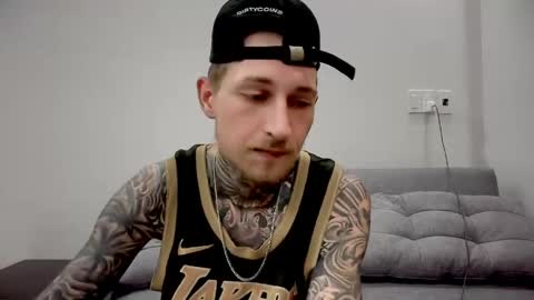 hellacozy online show from April 19, 12:37 pm