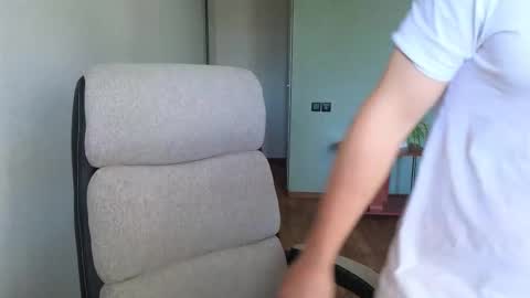 Remy online show from October 13, 7:14 am