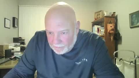 helloforfun111 online show from October 28, 11:23 am