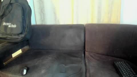 henrik_senn online show from October 19, 3:00 am