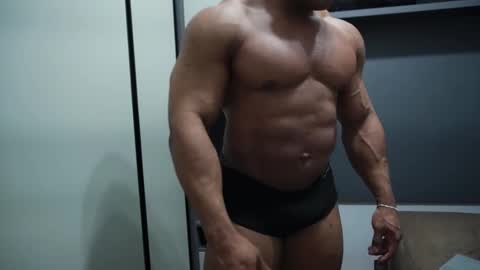 Henri online show from November 4, 1:17 am