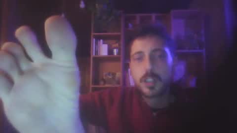 hitmenoww online show from November 19, 7:25 pm