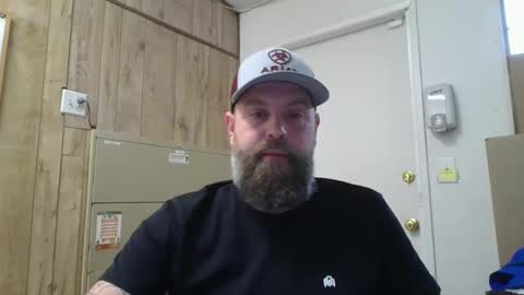 Hold The Door online show from December 23, 5:11 pm