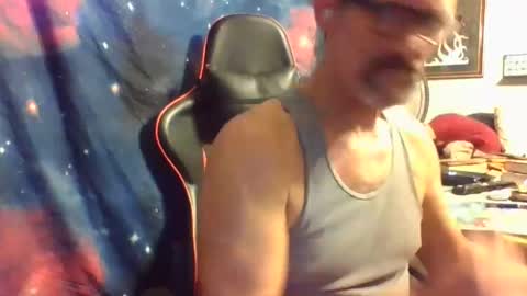 Snapshot of horneyjoe48 chatting on September 8, 7:02 pm joey online show from September 8, 7:02 pm