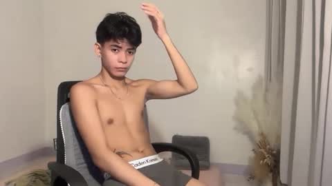 Kim online show from November 10, 9:14 am