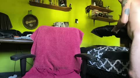 Hot Fellow online show from December 29, 6:38 pm