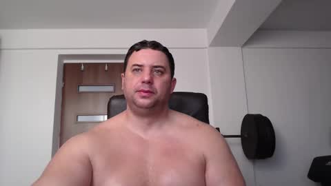 Stefano.. online show from November 1, 5:44 am