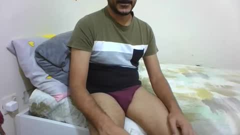 Snapshot of hotboy8677 chatting on October 22, 7:01 am Hotboy8677 online show from October 22, 7:01 am