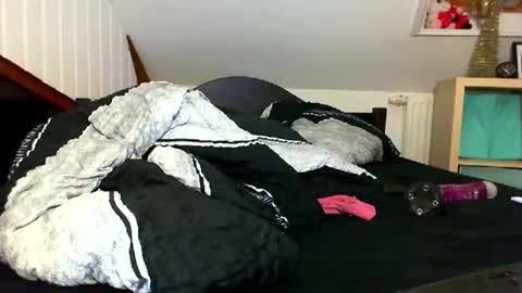 hotcarsten online show from February 27, 9:25 pm