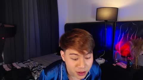 hotfucker_drei online show from October 23, 5:44 am