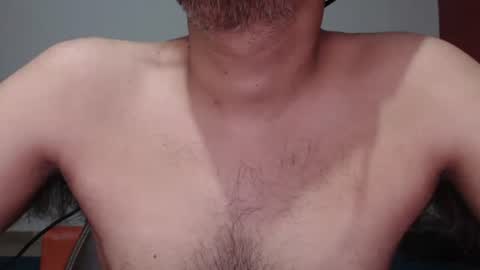 James-Hotxx online show from November 3, 9:49 pm