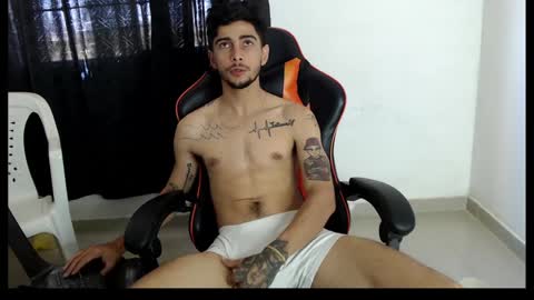 Snapshot of hotsteel420 chatting on January 25, 2:03 pm hotsteel420 online show from January 25, 2:03 pm