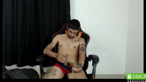 Snapshot of hotsteel420 chatting on September 20, 12:10 am hotsteel420 online show from September 20, 12:10 am